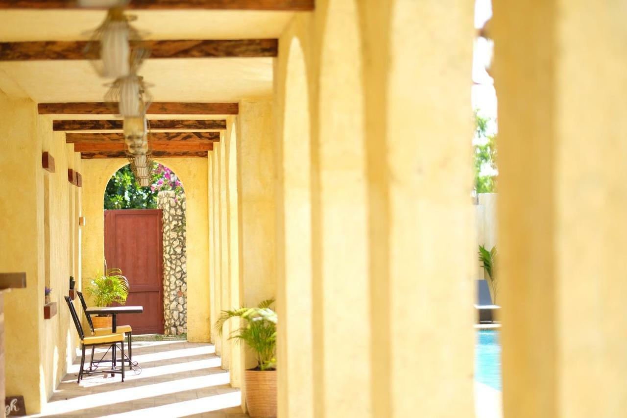 La Casa Di Beatrice Bed & Breakfast Панглао Екстериор снимка