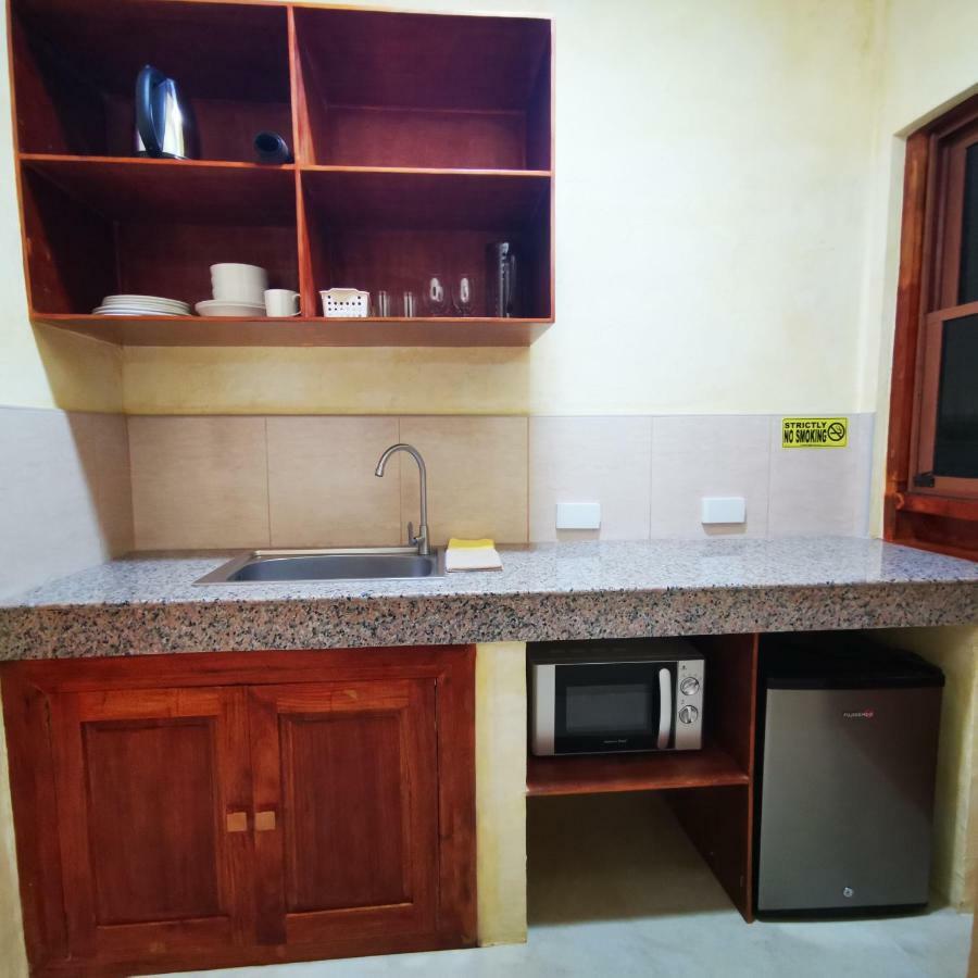 La Casa Di Beatrice Bed & Breakfast Панглао Екстериор снимка