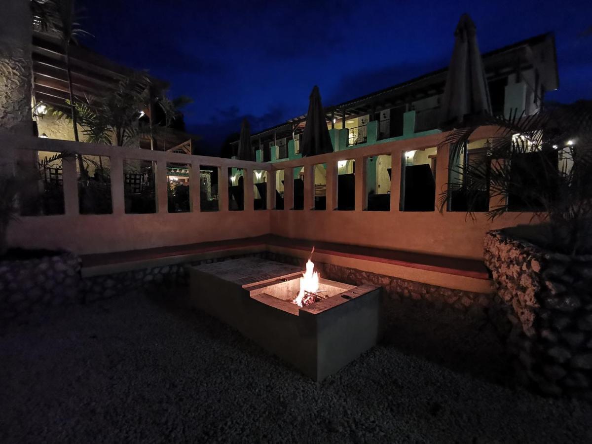 La Casa Di Beatrice Bed & Breakfast Панглао Екстериор снимка