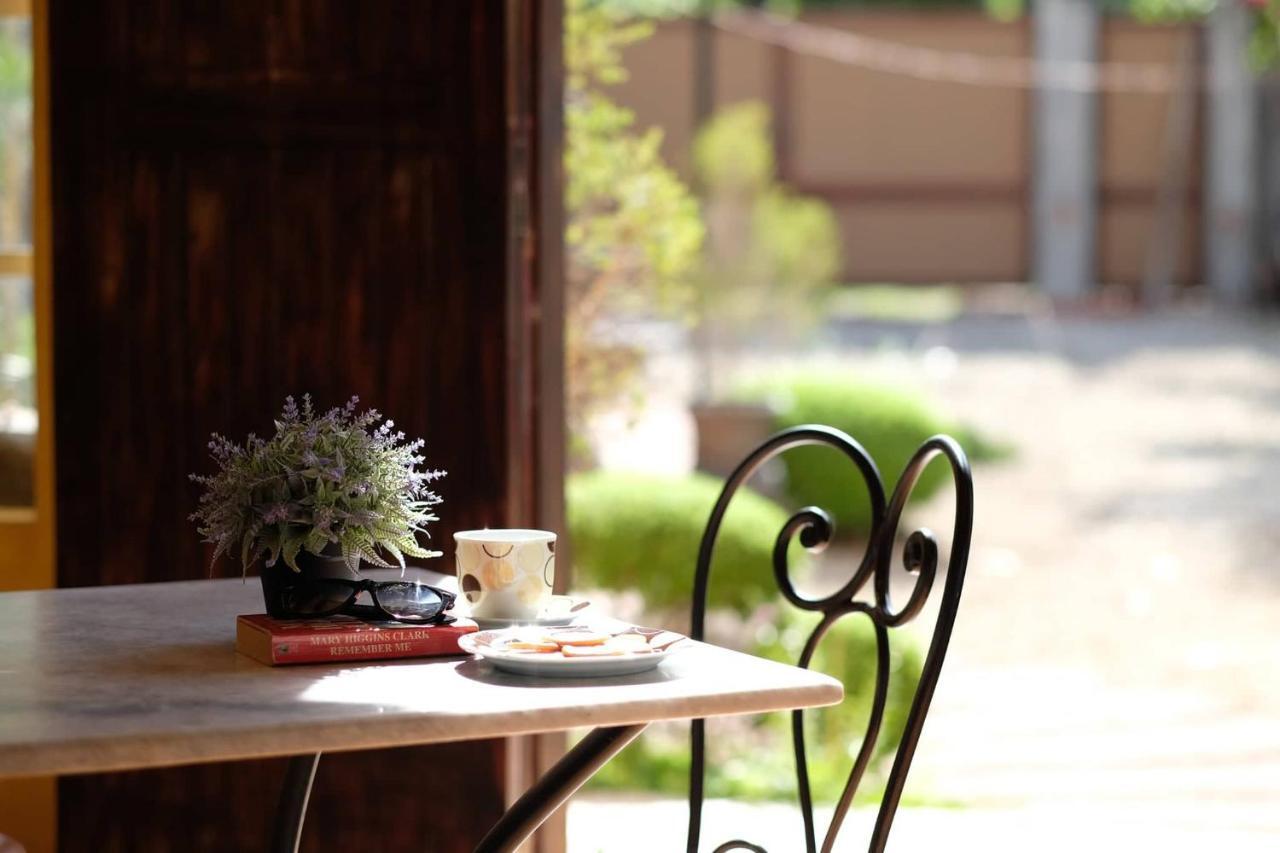 La Casa Di Beatrice Bed & Breakfast Панглао Екстериор снимка